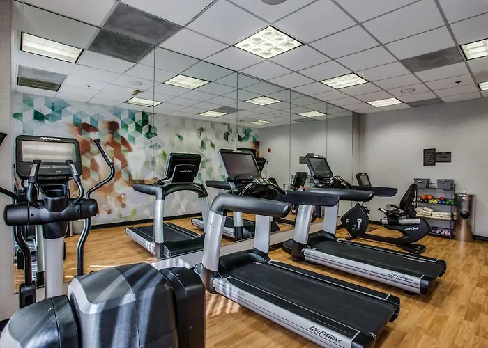 Hyatt Place Worth / Cityview Hotel 3*