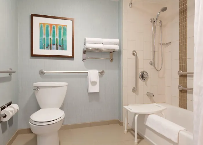 Hyatt Place Worth / Cityview