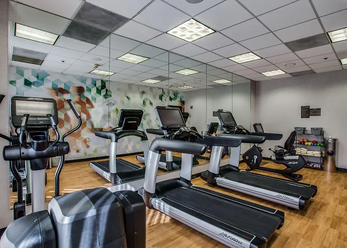 Hyatt Place Worth / Cityview 3*
